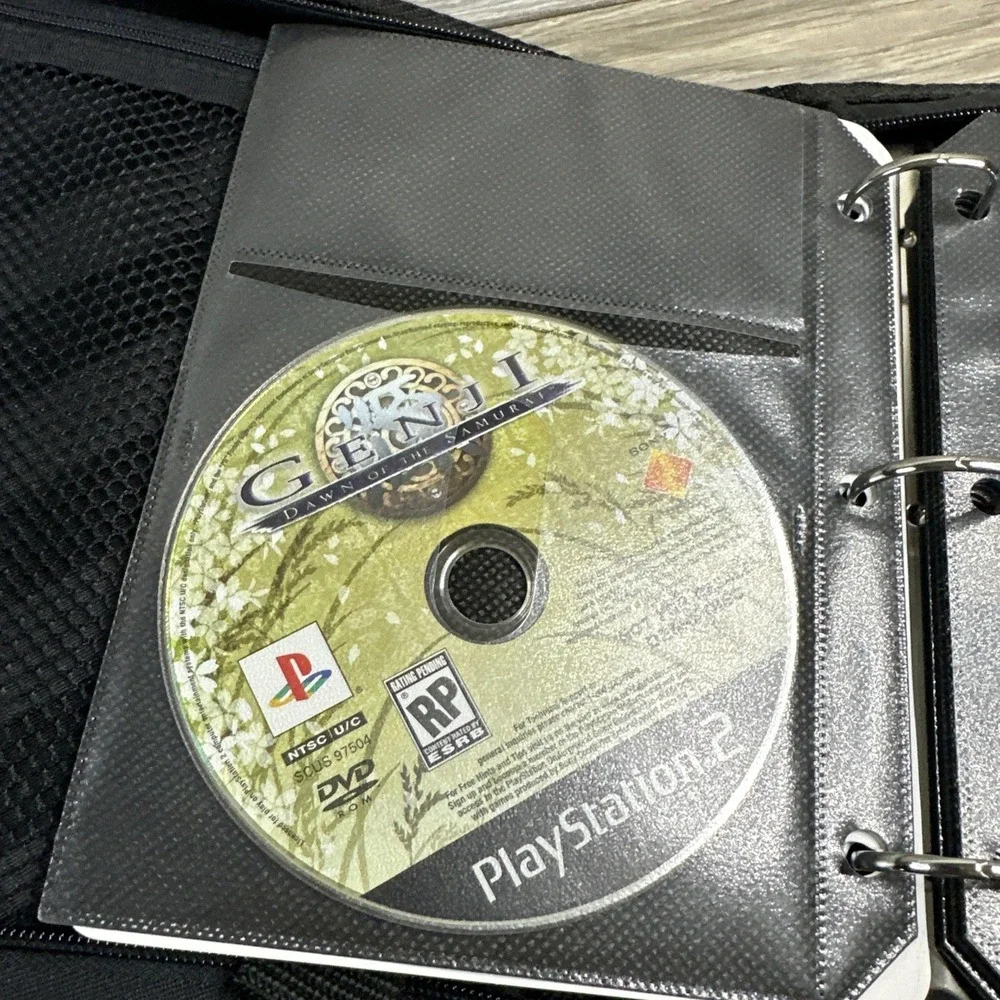 Official Sony PlayStation Gamer Advisory Panel Binder PS1 PS2 Jax X Genji NFR‎